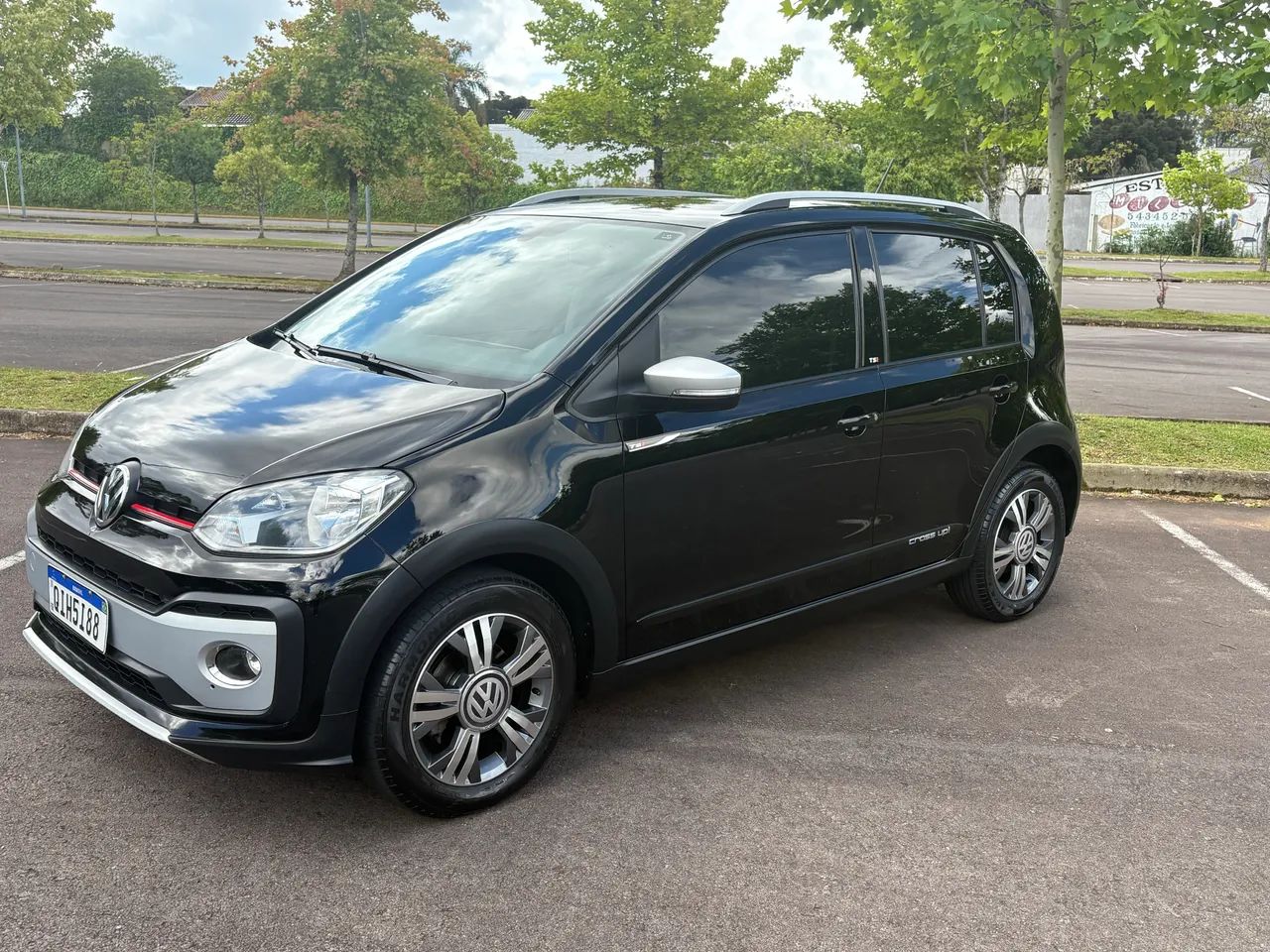 Volkswagen Up! Cross 1.0 TSI Total Flex 12V 5P 2018 - Foto 3