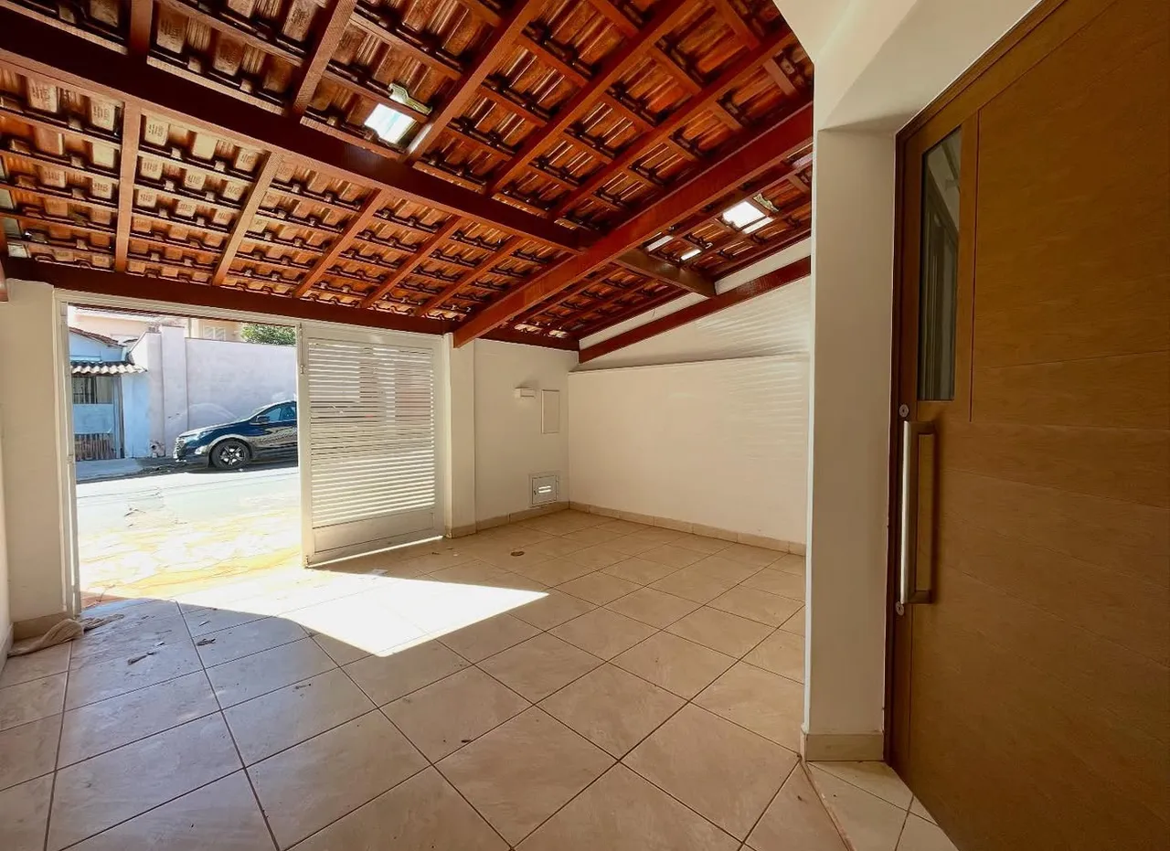 Casa a venda na Vila planalto-entrada de:R$18.000,00