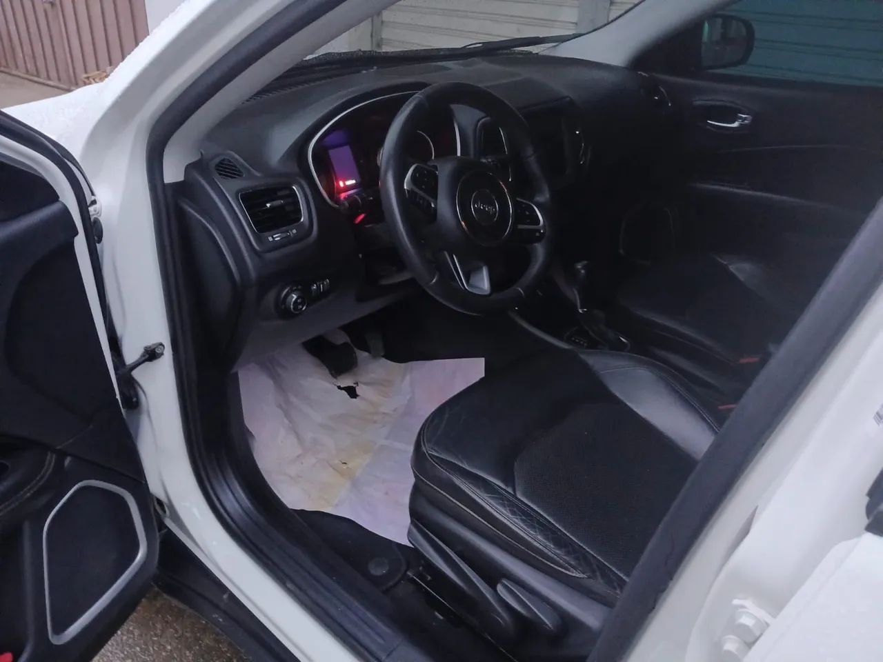 Jeep Compass Longitude 2.0 4X2 Flex 16V Aut. 2018 - Foto 4