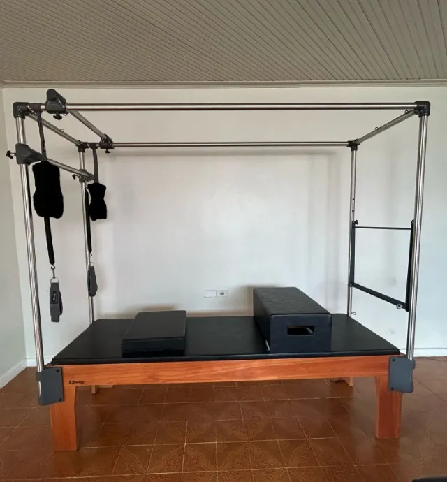 Studio de pilates completo, kaufer, menos de 2 anos de uso.