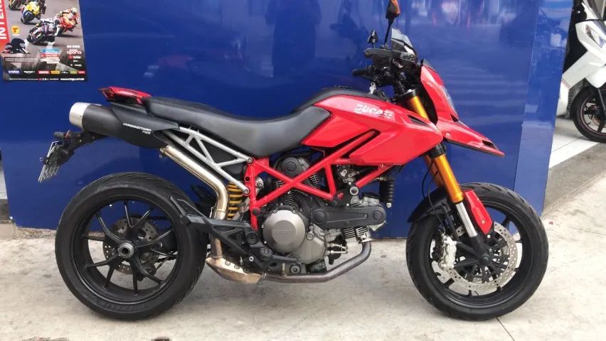 DUCATI HYPERMOTARD 796 ANO 2010 APENAS 18.000KM