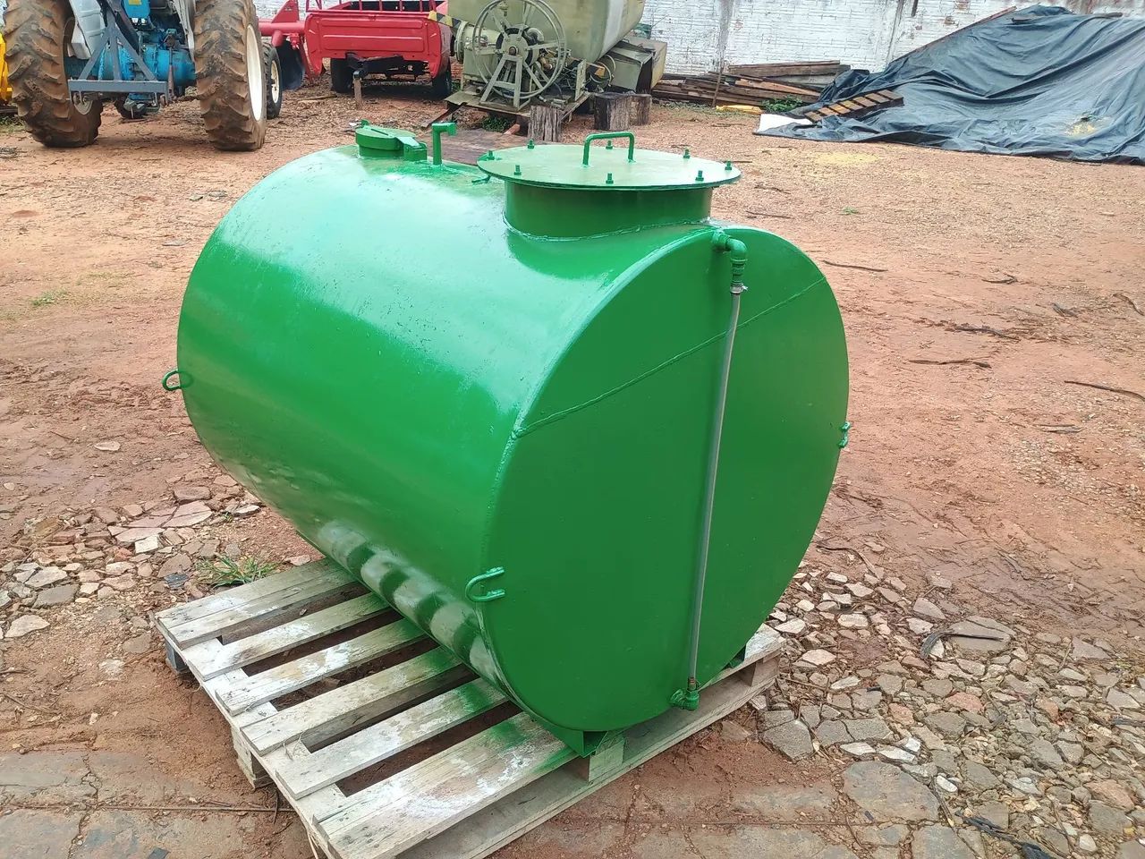 Tanque para combustível 1.000 litros seminovo