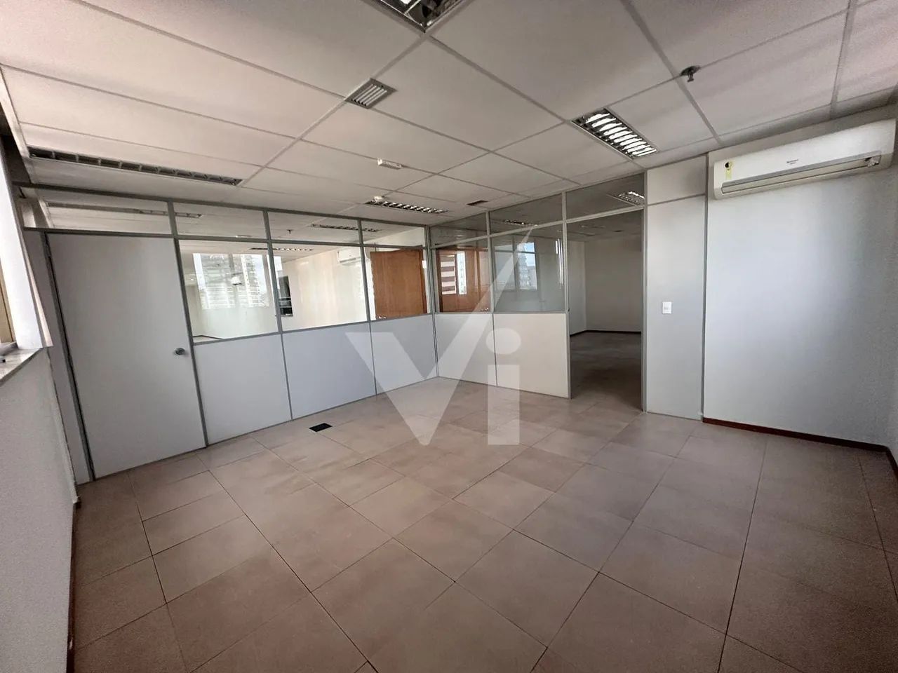 Sala para locação, Enseada do Suá, Vitória, ES - Foto 2