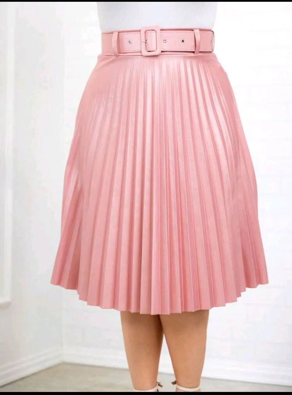 Saia Plissada Rosa com Cinto - Foto 4