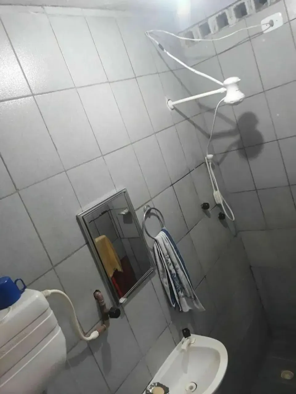 Casa em Rua Quarenta e Quatro - Caetés III - Abreu e Lima/PE