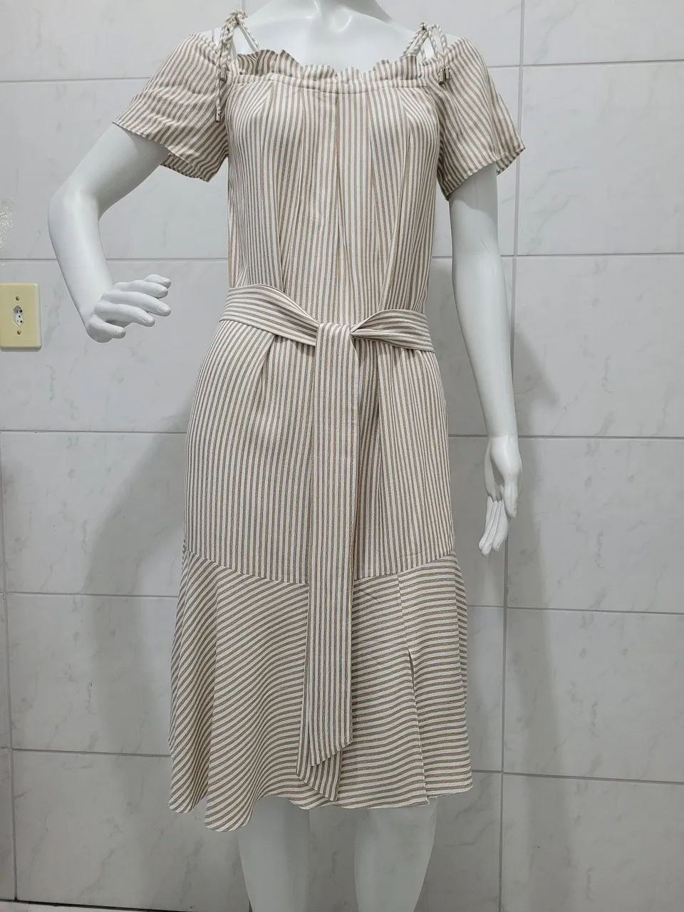 Vestido confortável . - Foto 2