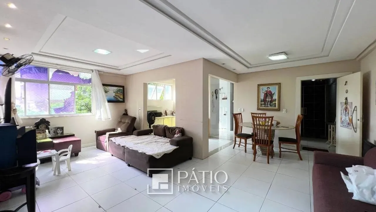 BATISTA CAMPOS. Apartamento. 3 quartos | 1 suíte | SEM VAGA.