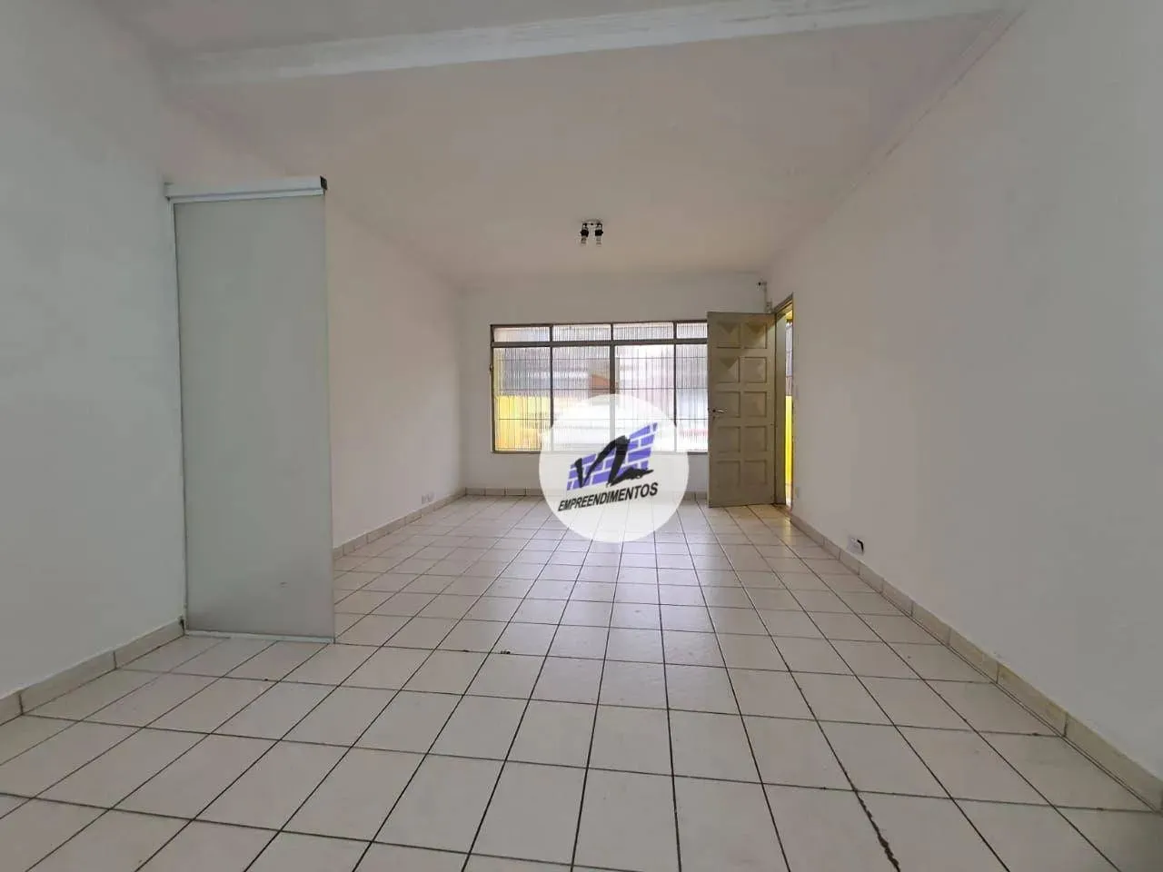 Sobrado na Av. Presidente Kennedy, com 3 dormitórios para alugar, 150 m² por R$ 4.350/mês