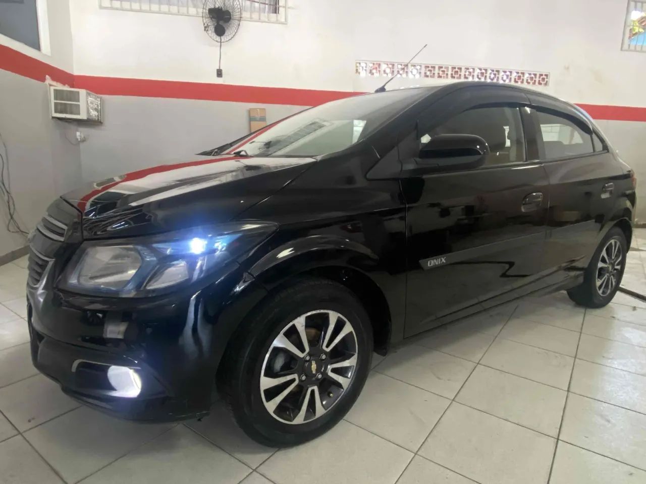 Chevrolet Onix 2014 1.4 mpfi ltz 8v flex 4p manual - Foto 3