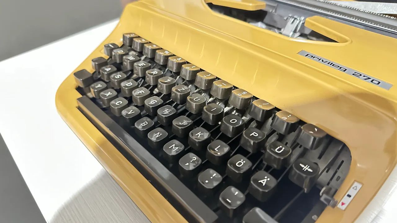 Máquina de escrever  - Foto 2