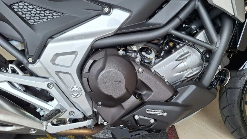 Honda NC 750X DCT Automática 2025 Prata - Foto 2