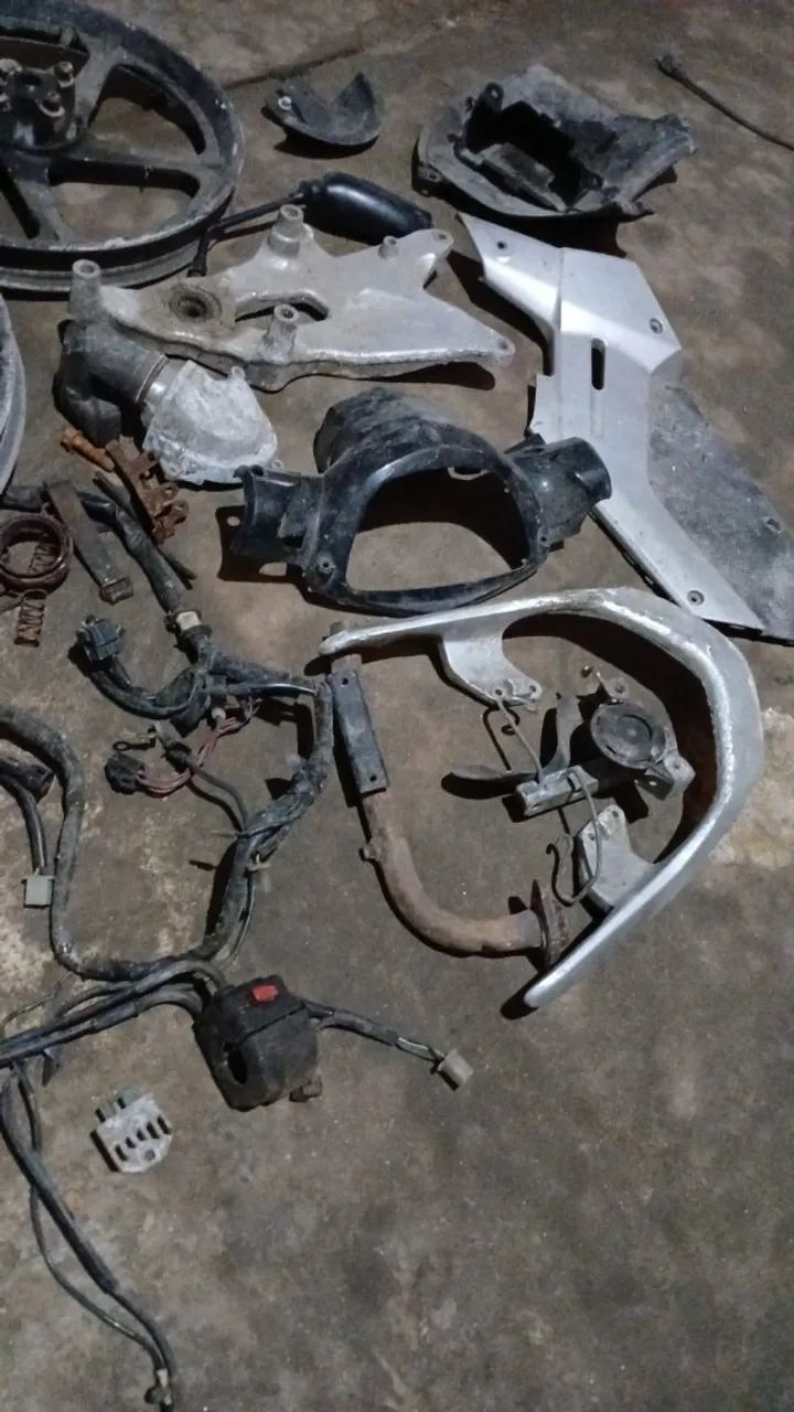 peças yamaha neo at 115 ano 12/12 somente as do anuncio aceito cartão - Foto 2