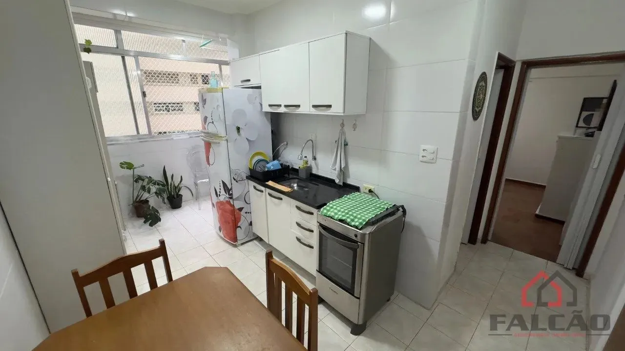 Apartamento mobiliado para locação no bairro Aparecida - Santos