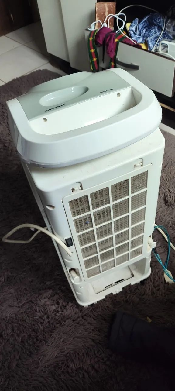 Vende-se um climatizador 64302318453249120