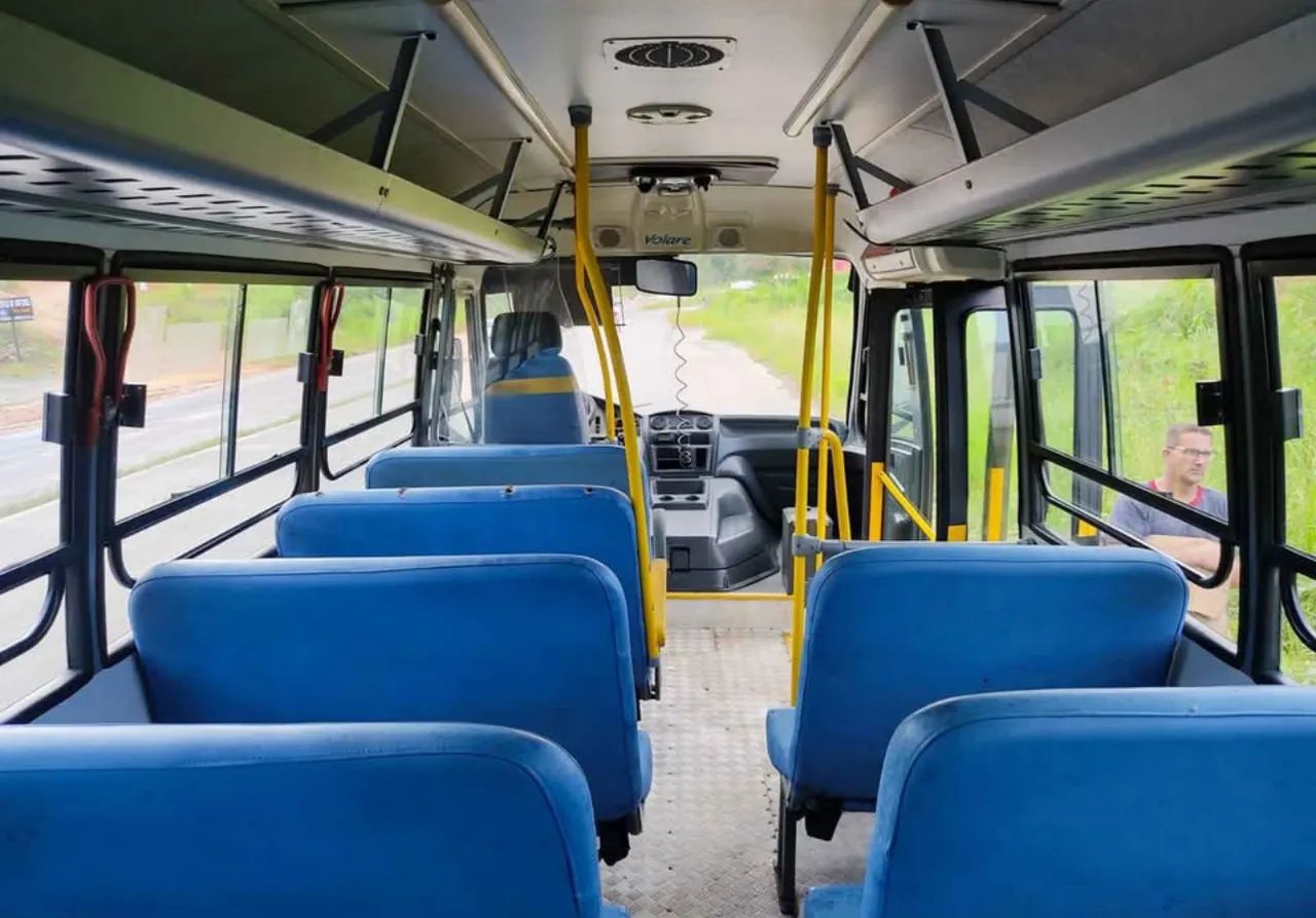 Micro ônibus Marcopolo/Volare 26L 2014 - Foto 9