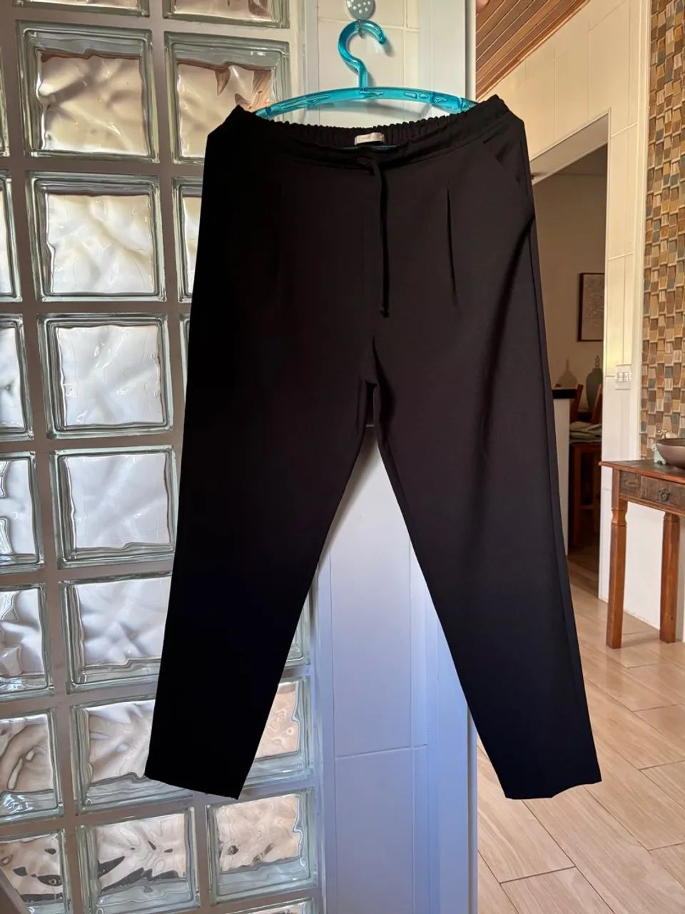 Calça. Preta 44 yessica  - Foto 3