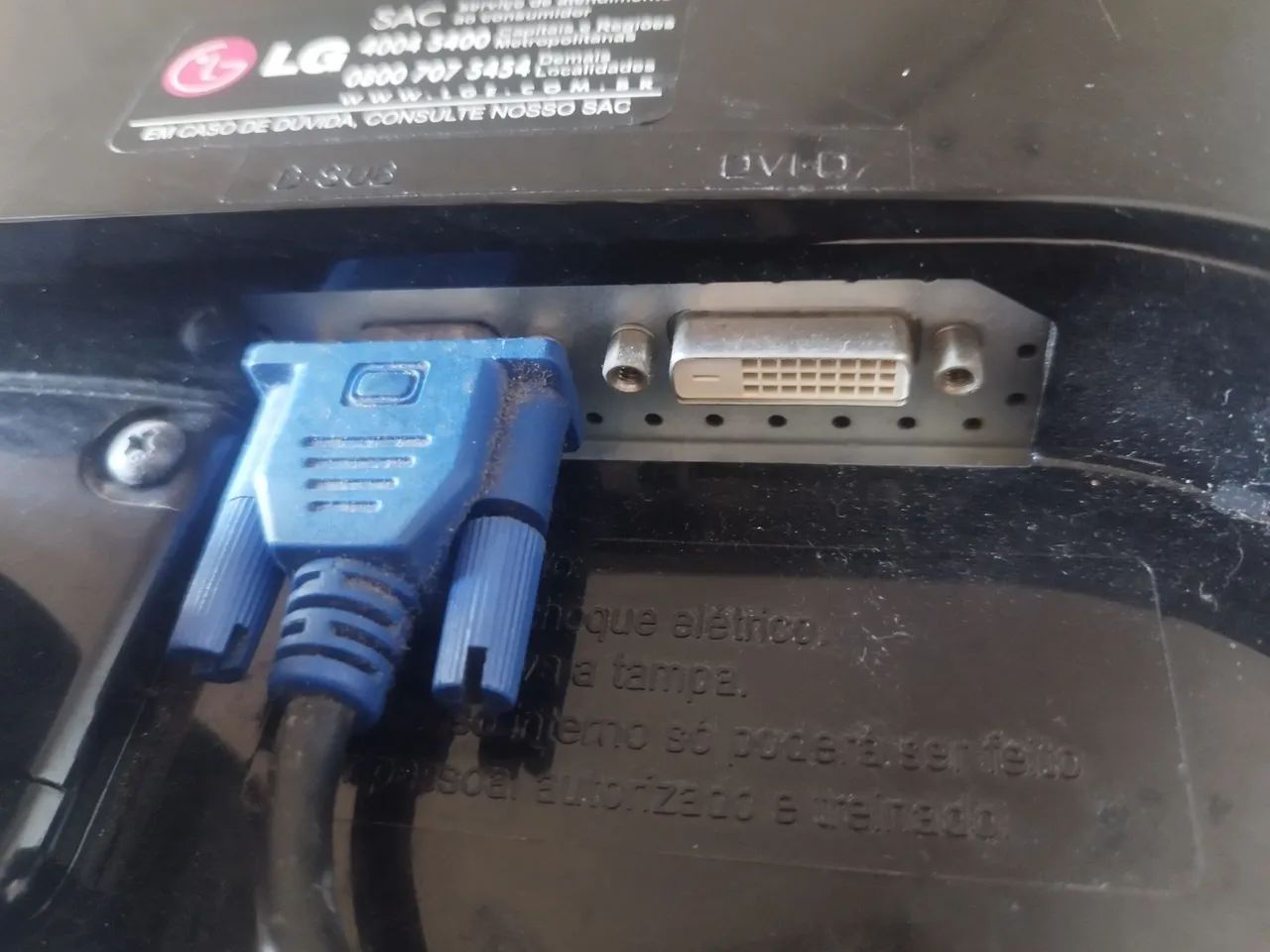 Monitor LG 19 polegadas perfeito funcionamento  - Foto 5