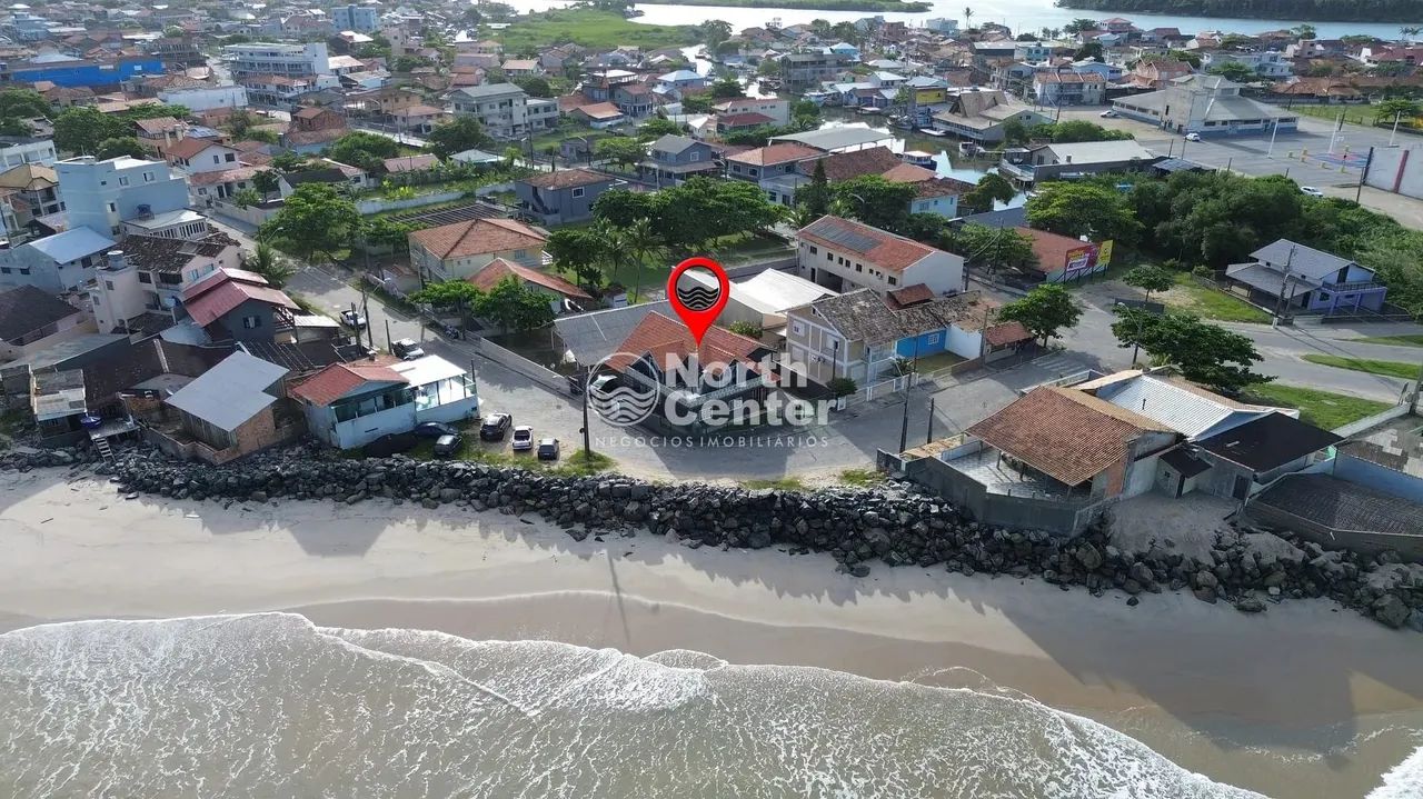 Sobrado Frente Mar na Boca da Barra à venda, Bairro Centro, Balneário Barra do Sul, SC - Foto 4