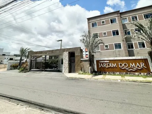 Apartamento com Ótima Localização, e o Aluguel incluso Agua, Gás e Condomínio !