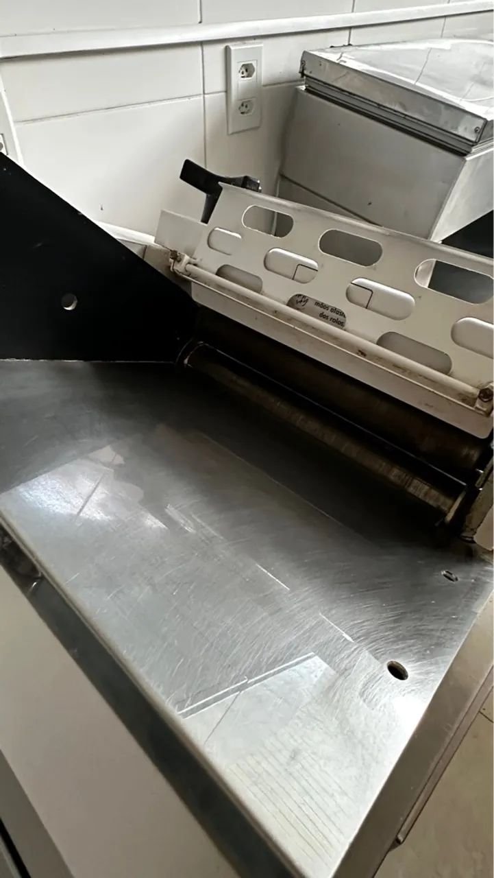 Cilindro de mesa branco/ inox 300MM BERMAR  - Foto 3