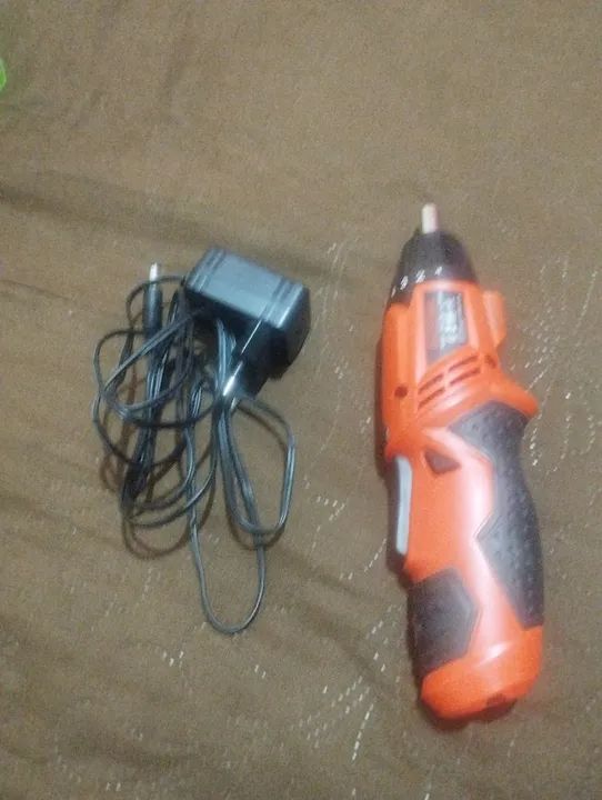 Parafusadeira Black & Decker - Nova - Foto 5