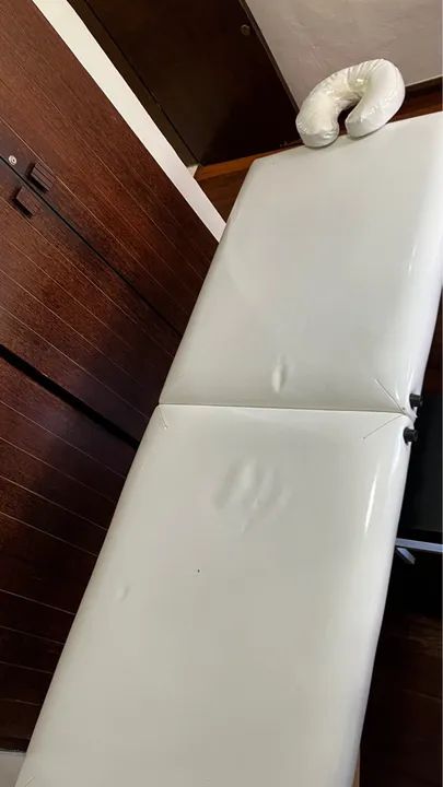 Maca legno maleta branca com apoio de cabeça  - Foto 2