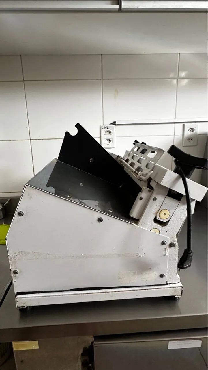 Cilindro de mesa branco/ inox 300MM BERMAR  - Foto 4