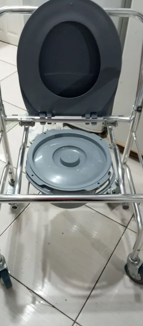 Cadeira de banho  - Foto 2