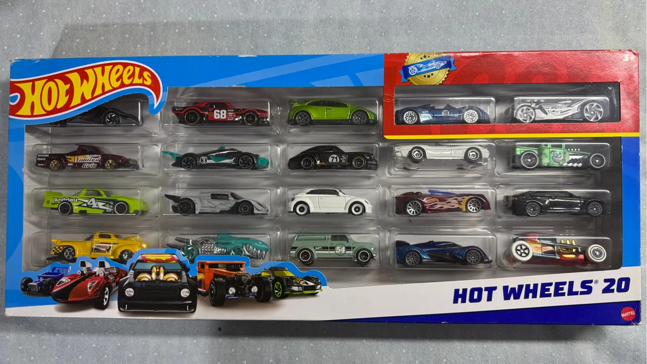 Hot Wheels - 05 Kits com 20 Carrinhos Diversos e um kit com 05 carros do Bat Man