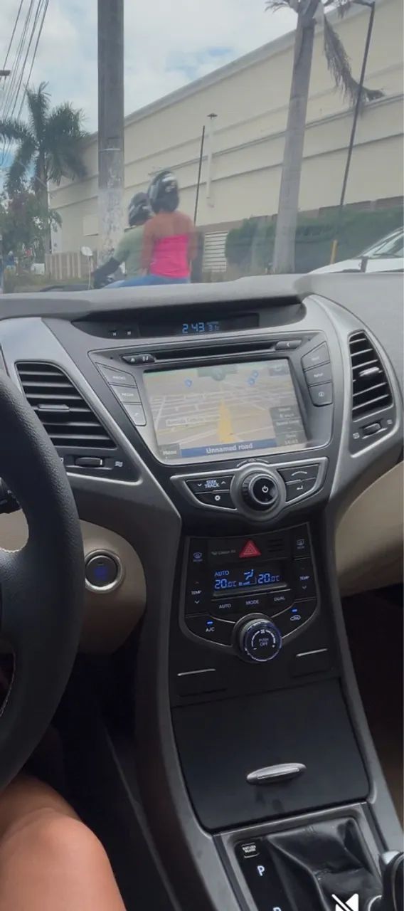 Elantra GLS 2.0 AUT. Branco - Foto 4
