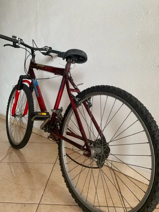 Bicicleta Aro 26 e quadro branco mormaii  - Foto 3