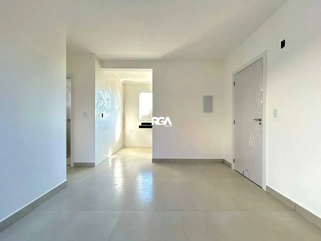 Apartamento com 2 Quartos, à Venda, 45m², Planalto