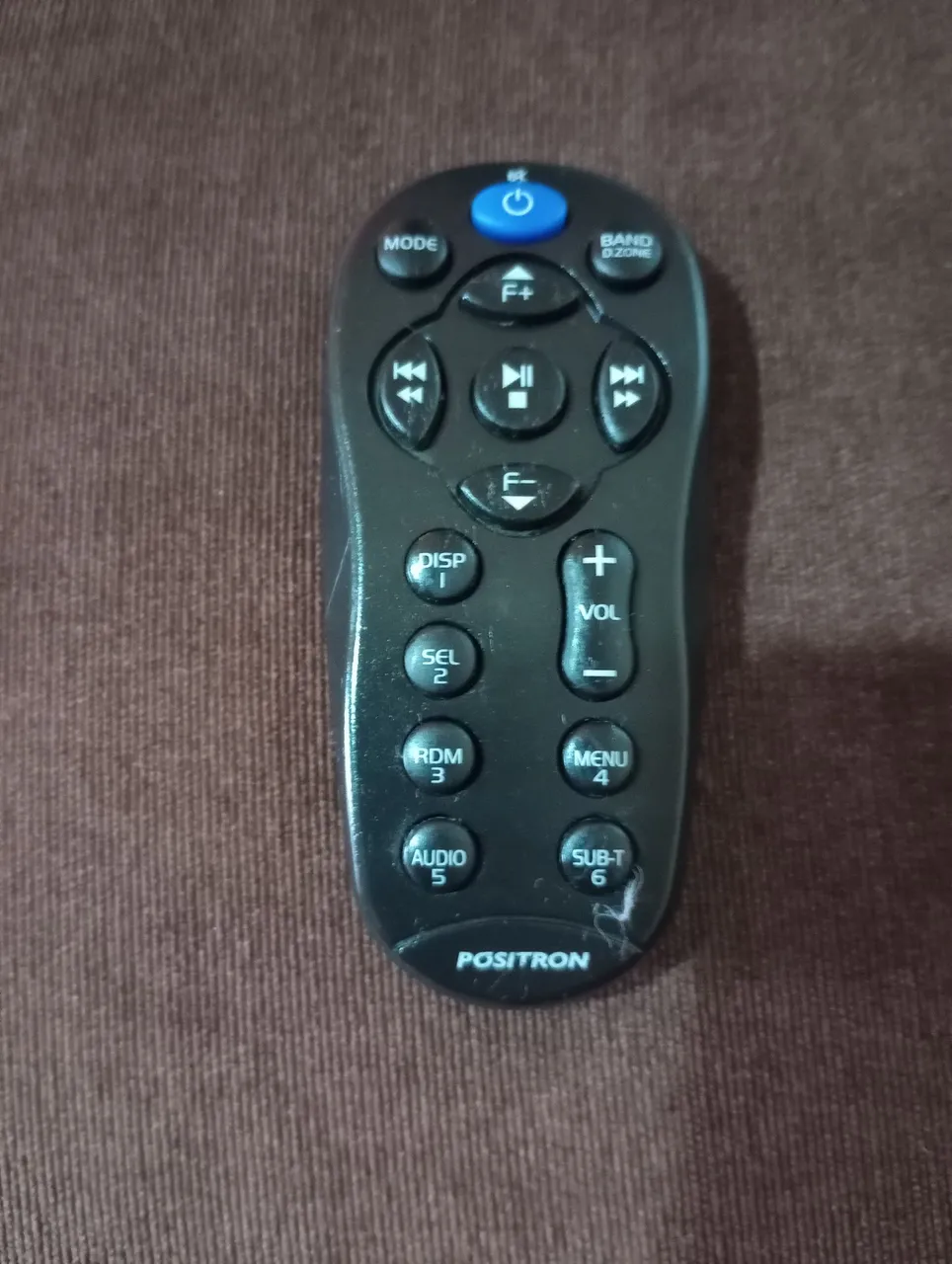 Controle rádio Pósitron .