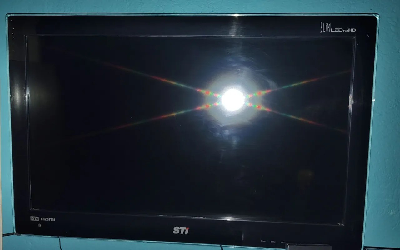 TV Slim LED 32 polegadas STI Full HD