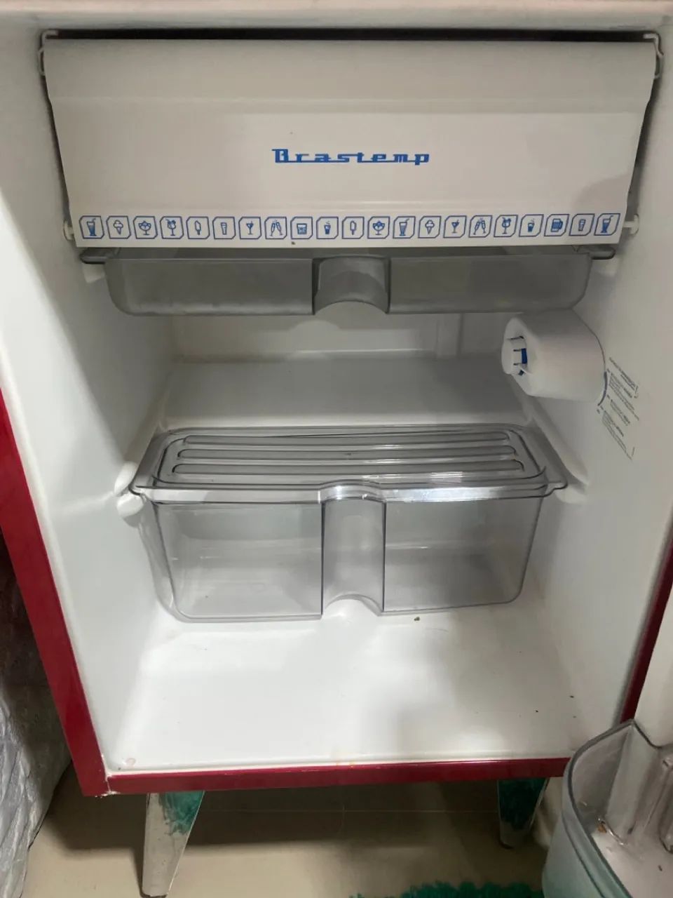 Frigobar Brastemp Retrô Vermelha - Foto 3