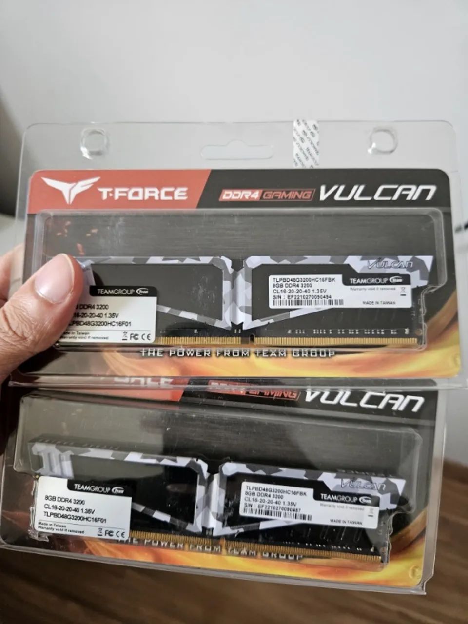 Memoria Team Group T-Force Vulcan Pichau 2x8 3200mhz - Foto 2