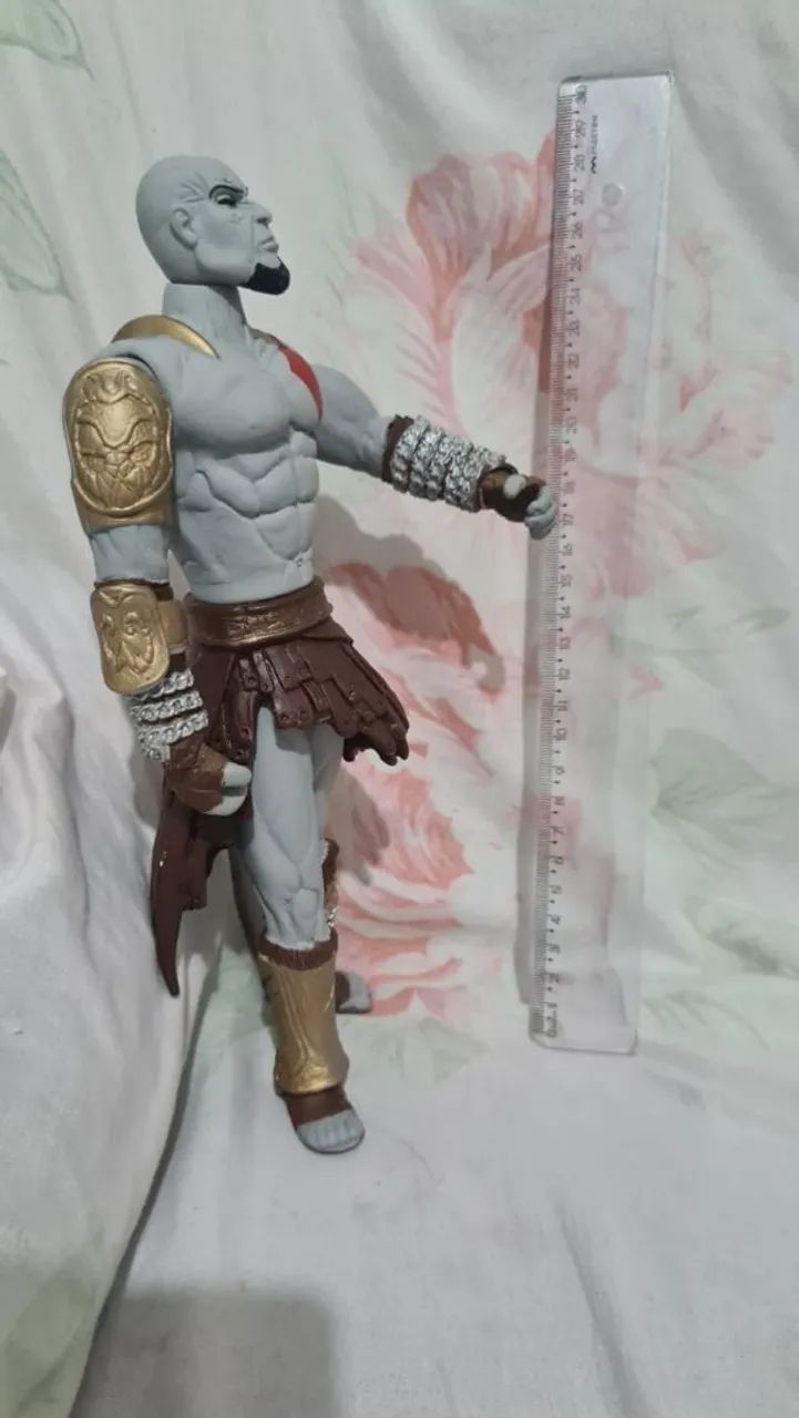 ITEM INCRÍVEL PRA COLECIONAR FIGURA AÇÃO DEUS DA GUERRA - Foto 5