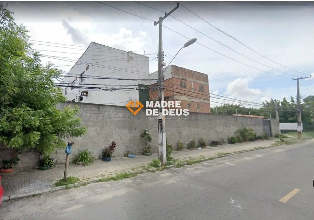 Terreno Murado com Prédio comercial a venda - Foto 2
