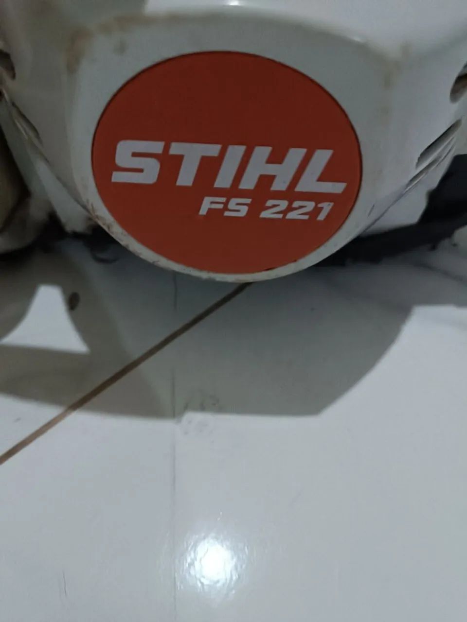 Roçadeira Stihl FS 221