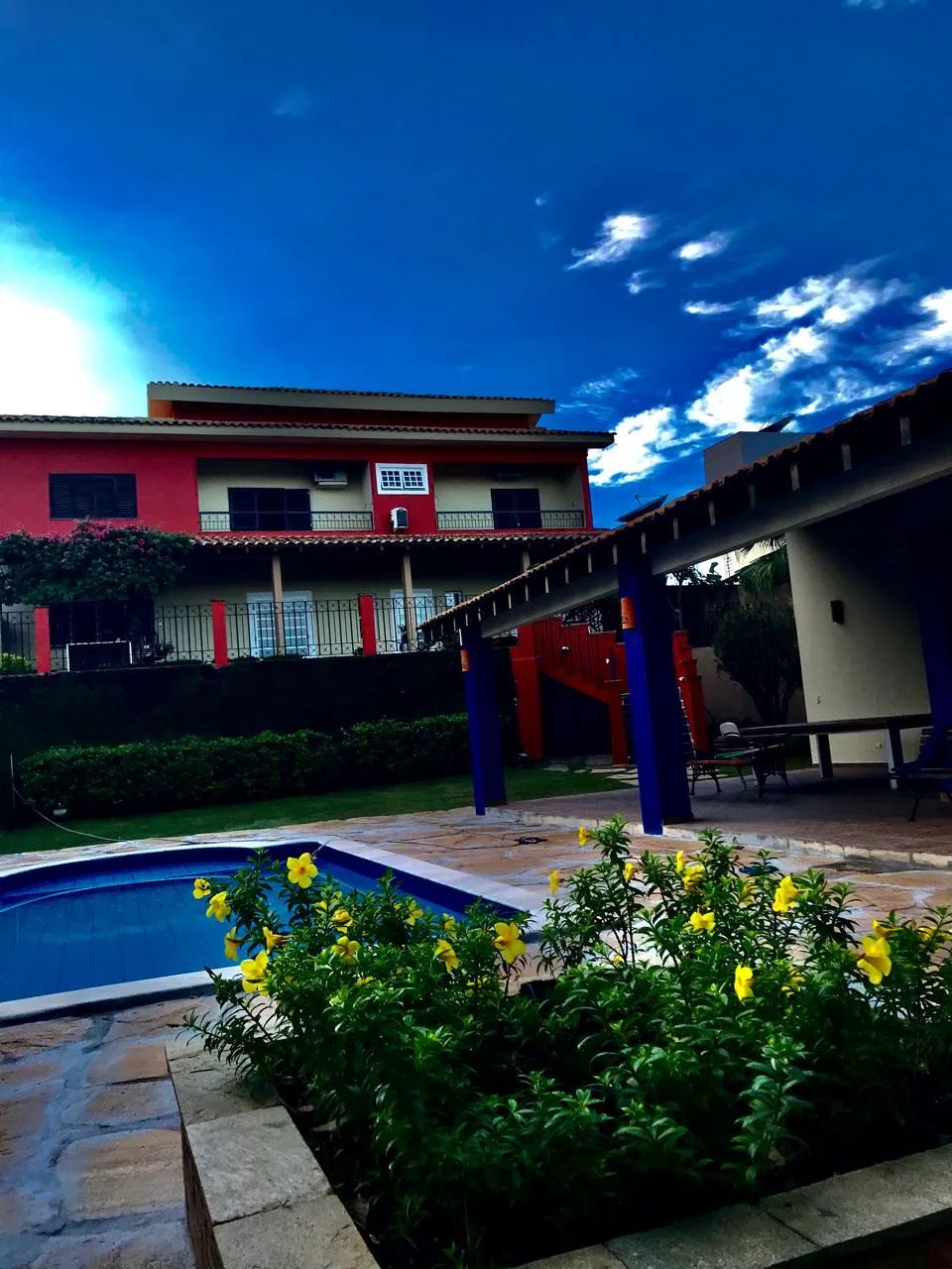 lindo sobrado 600 m2 santa rosa
