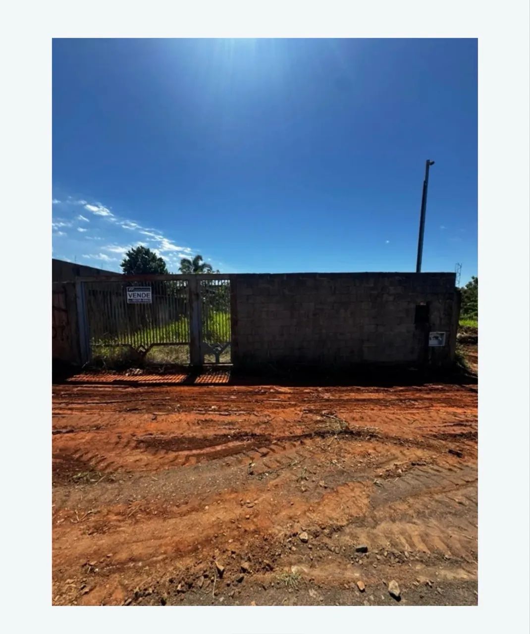 Terreno murado com portão em frente à praça - 250m2 - Foto 2