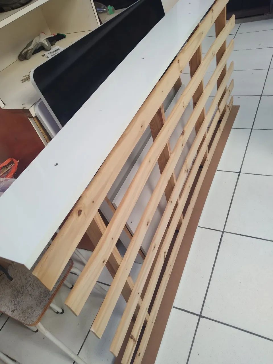 Cama Infantil com Cabeceira Decorada - Foto 4