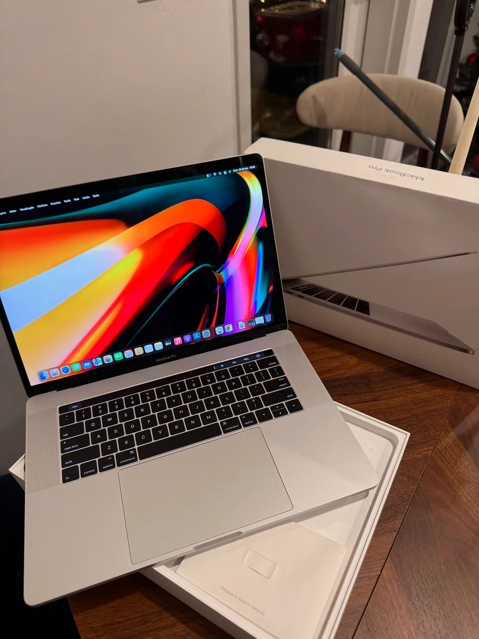 MacBook Pro 15 pol Core I7 / 16GB de ram / 256GB SSD - Impecável