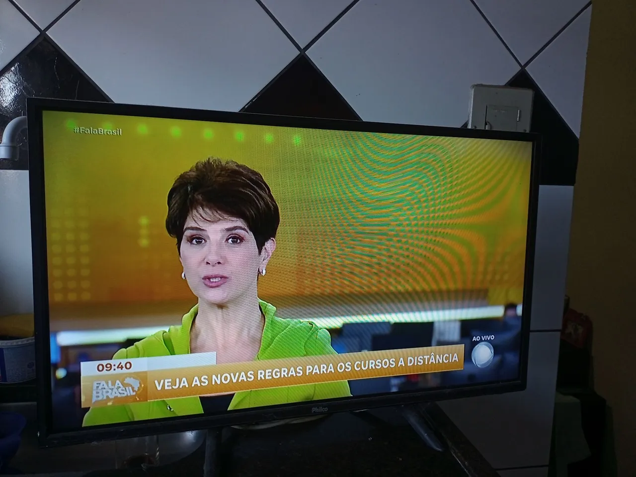 TV Philco-32 não é smart