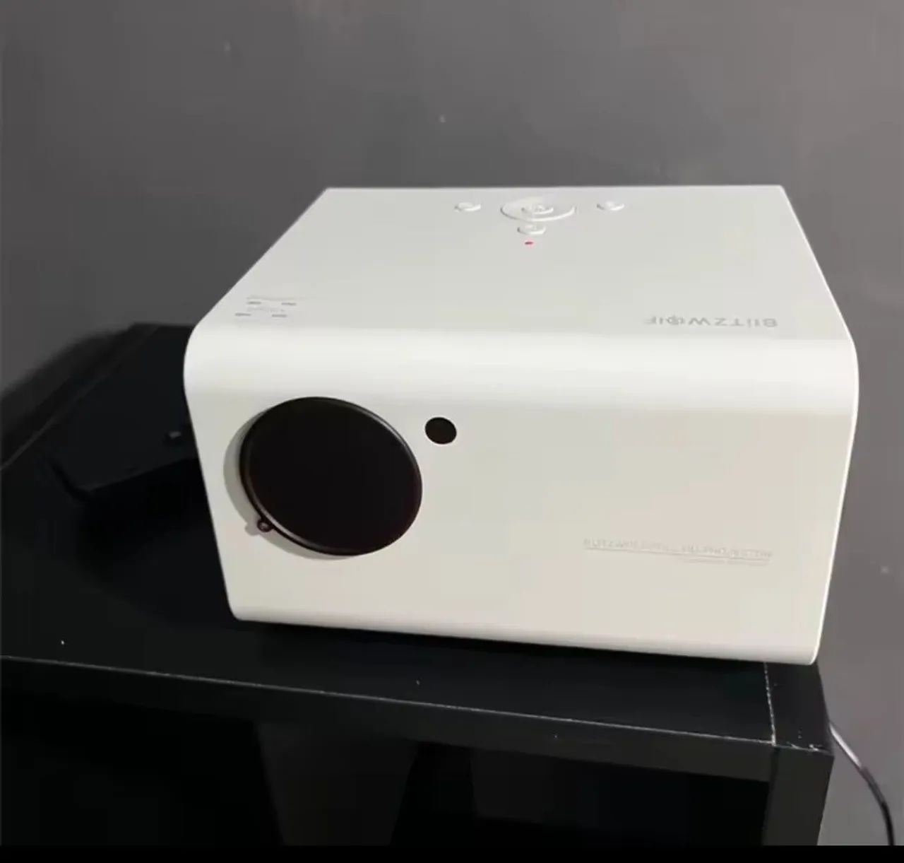 Projetor Full HD BlitzWolf 1080P 6000 lumens - Foto 2