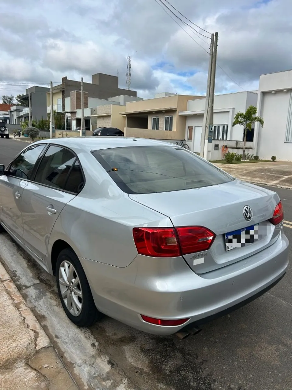 Jetta 2011 Confortline - Manual - Banco de couro BEGE