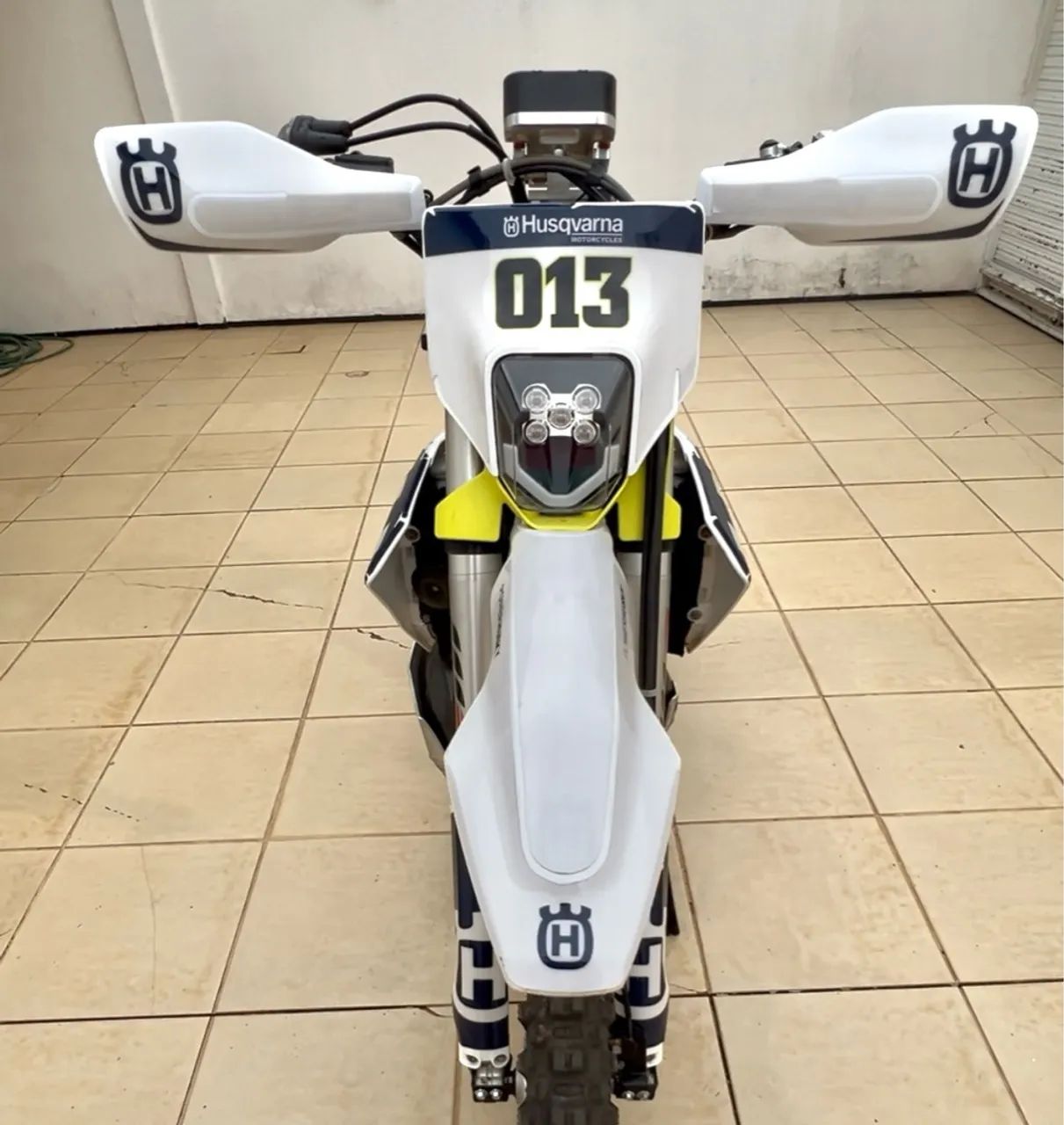 Husqvarna TE 250 2023 90hrs - Foto 2