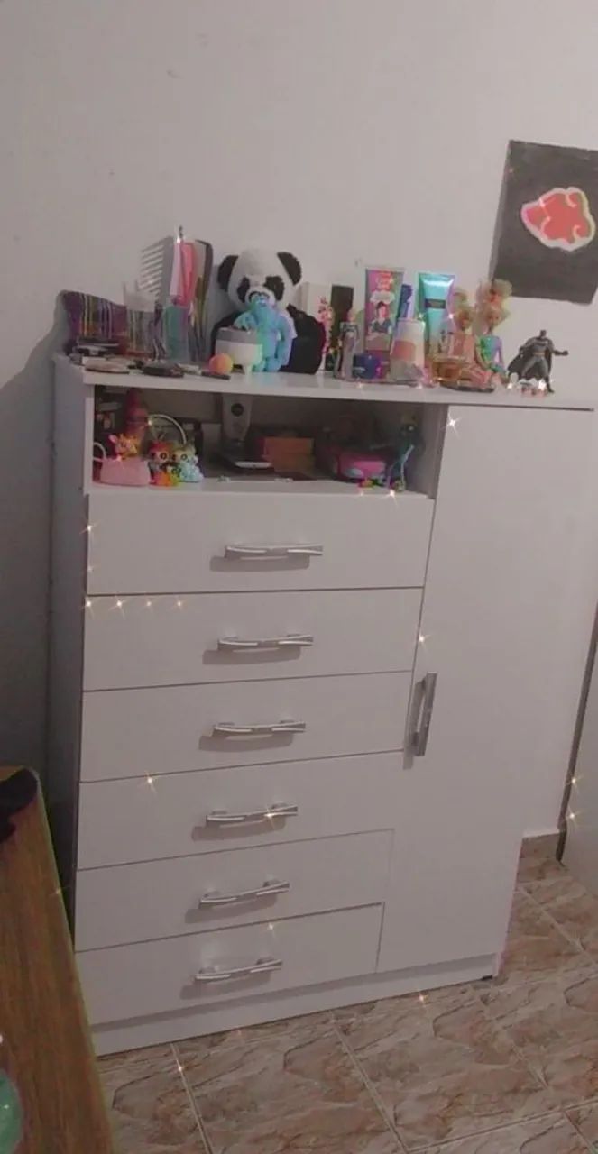 Estou doando essa Cômoda