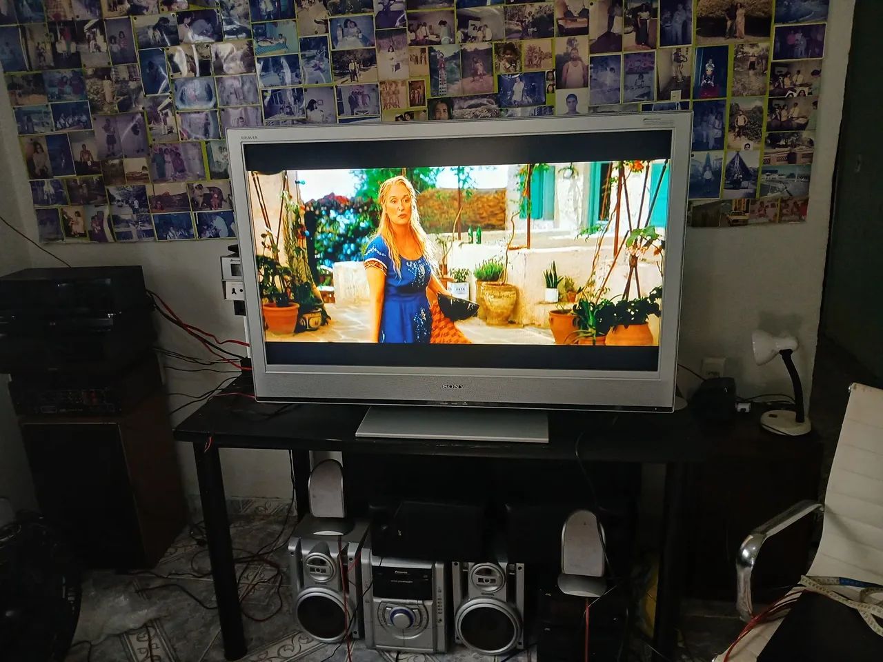 TV de LCD  Sony Bravia 50 polegadas em excelente estado!