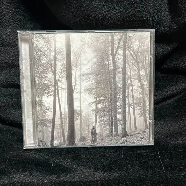 CD FOLKLORE - TAYLOR SWIFT